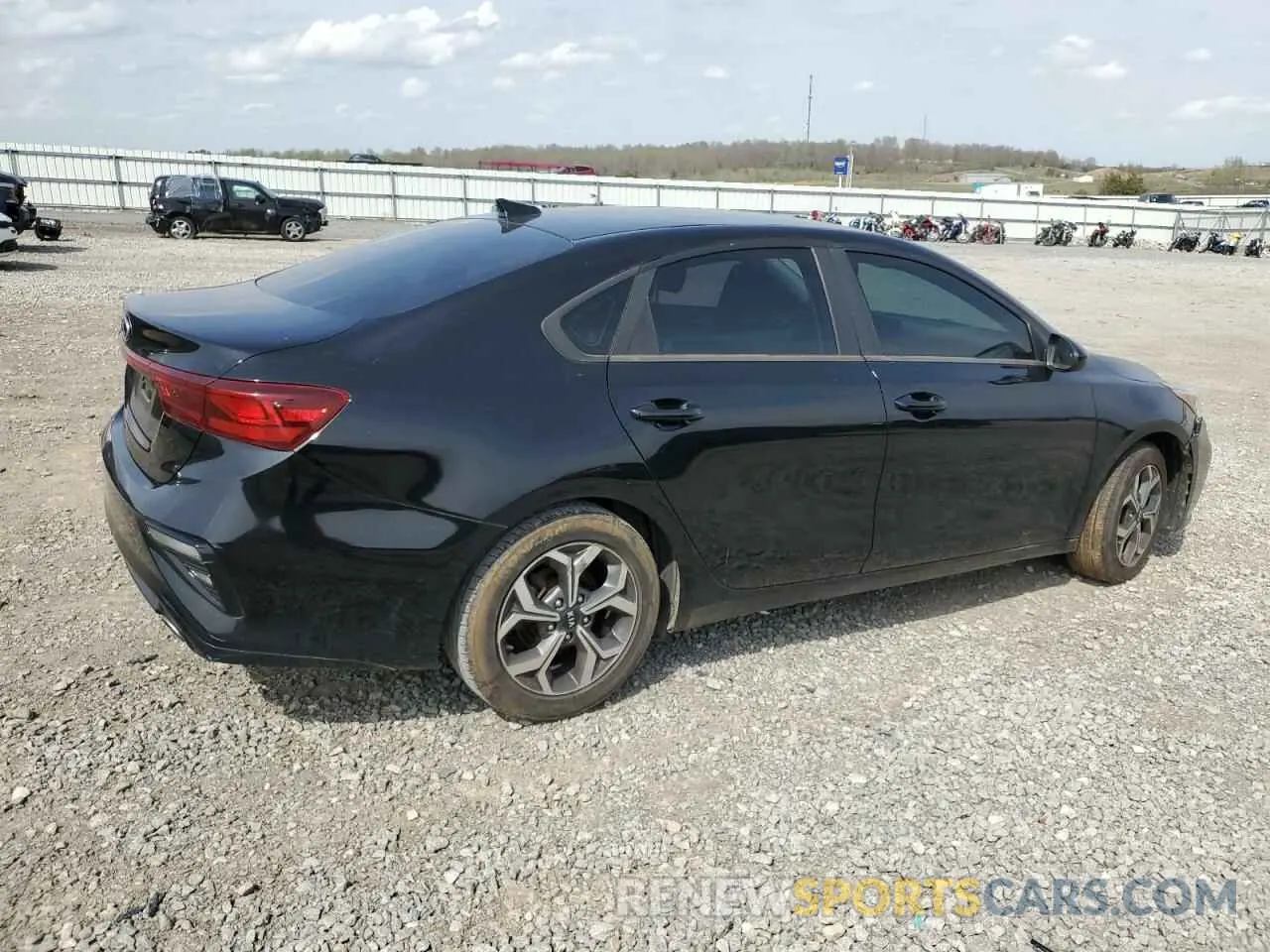 3 Фотография поврежденного автомобиля 3KPF24AD3KE136310 KIA FORTE 2019