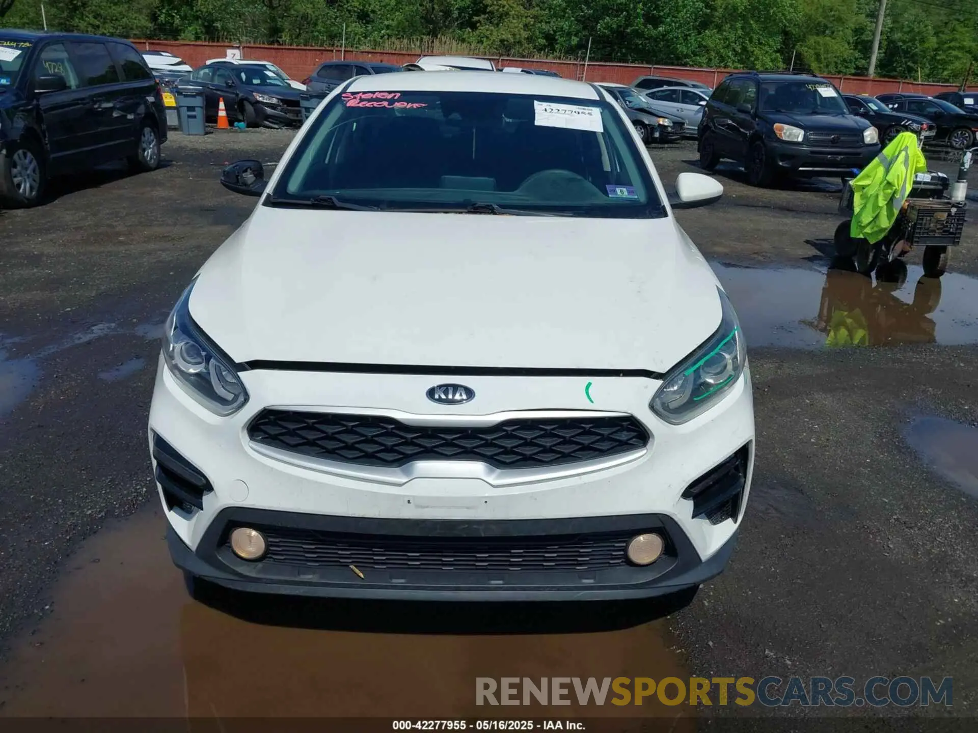 12 Фотография поврежденного автомобиля 3KPF24AD4KE040301 KIA FORTE 2019