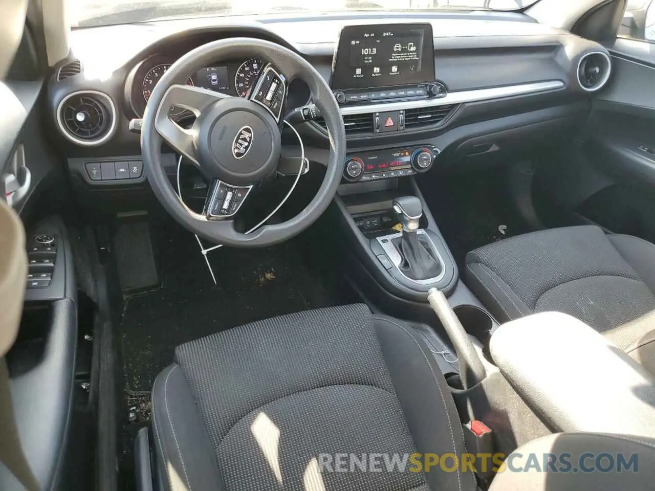 8 Фотография поврежденного автомобиля 3KPF24AD4KE078076 KIA FORTE 2019
