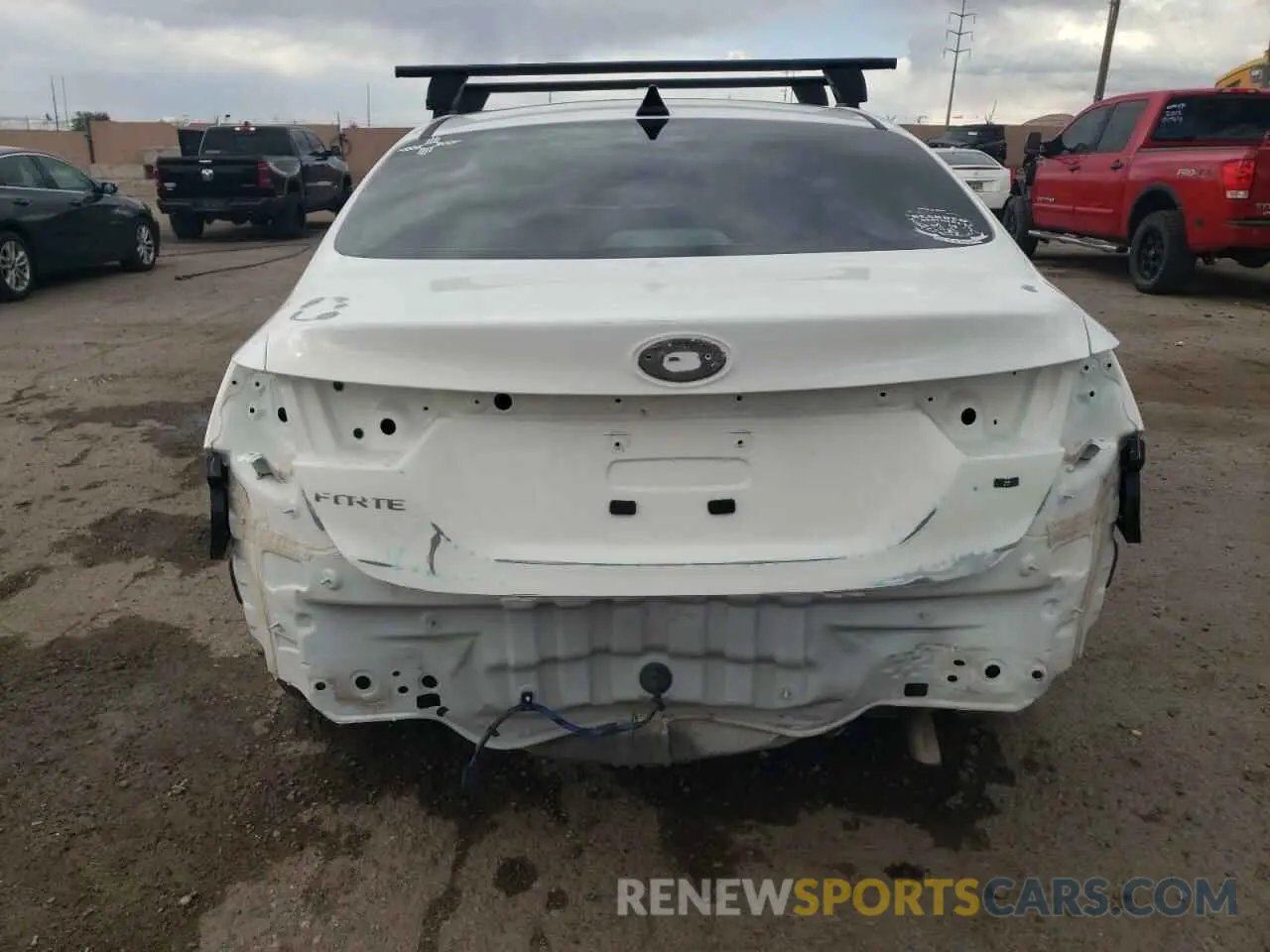 6 Фотография поврежденного автомобиля 3KPF24AD4KE097386 KIA FORTE 2019