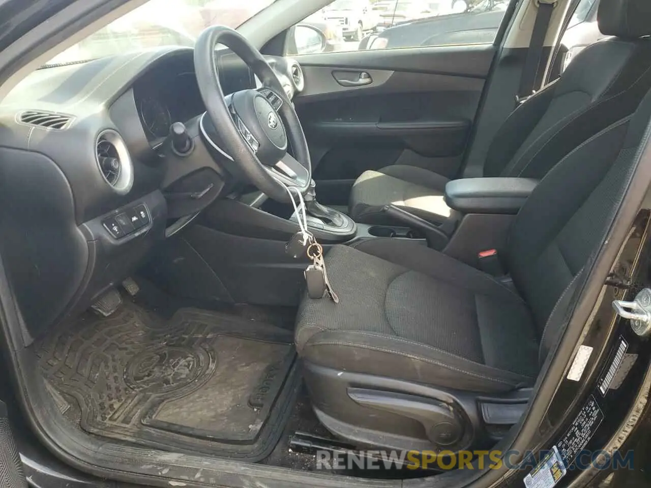 7 Photograph of a damaged car 3KPF24AD4KE108533 KIA FORTE 2019