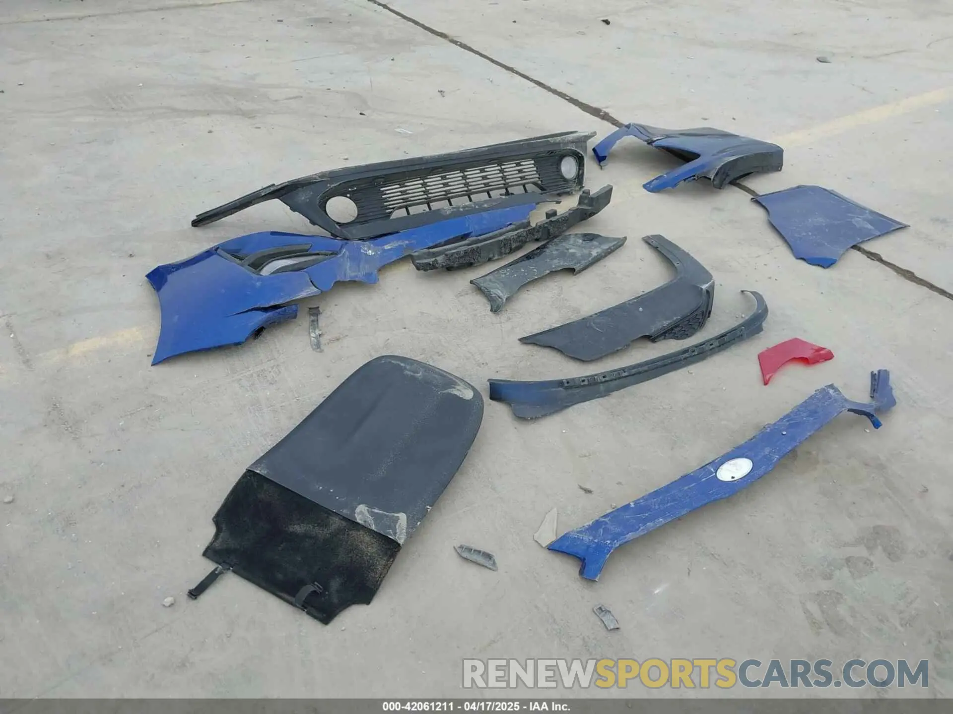 12 Photograph of a damaged car 3KPF24AD4KE135618 KIA FORTE 2019