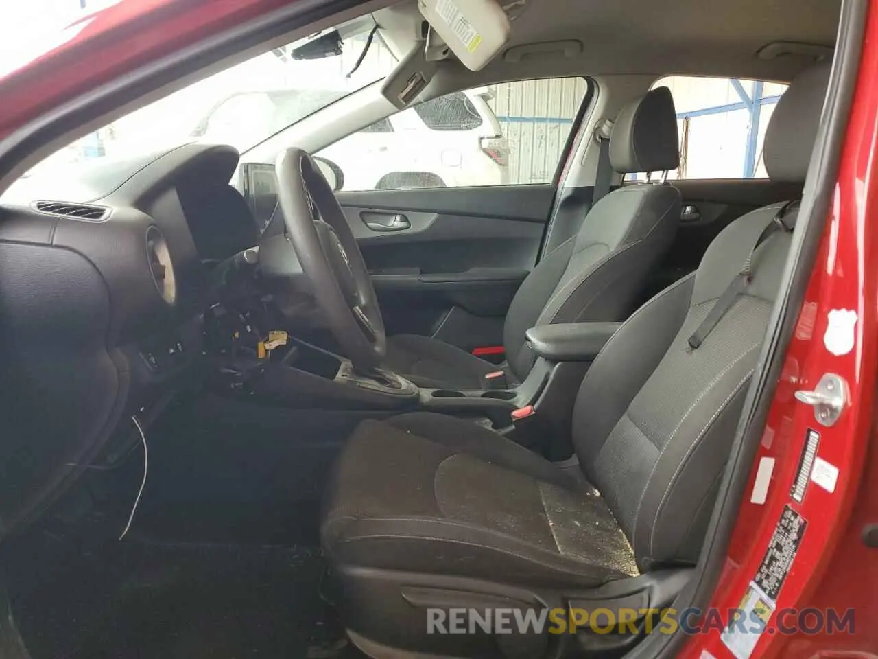 7 Фотография поврежденного автомобиля 3KPF24AD5KE043126 KIA FORTE 2019