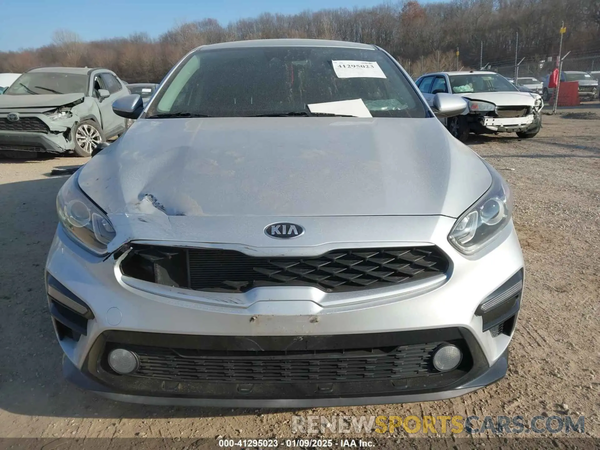 12 Фотография поврежденного автомобиля 3KPF24AD5KE060296 KIA FORTE 2019