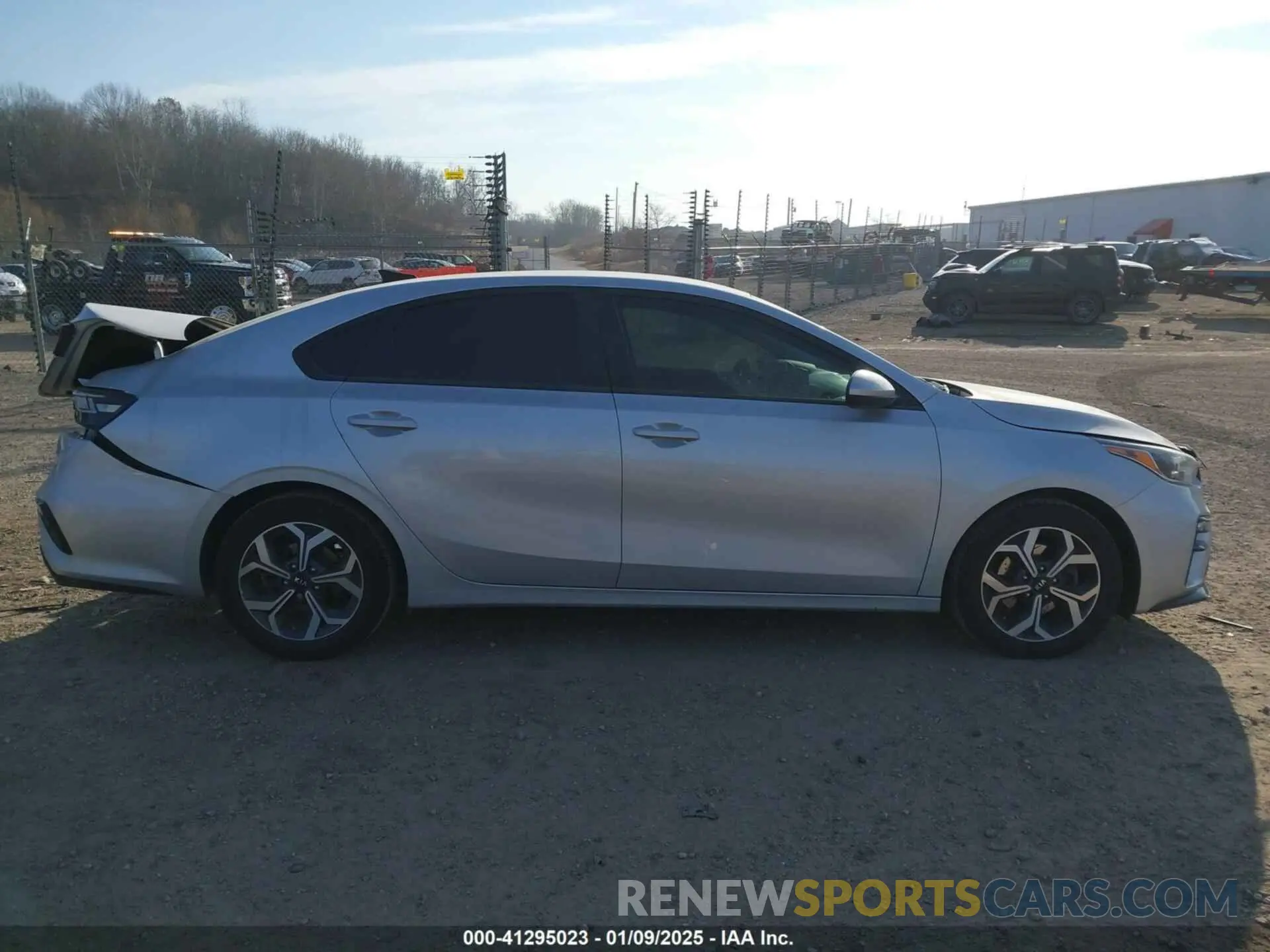 13 Фотография поврежденного автомобиля 3KPF24AD5KE060296 KIA FORTE 2019