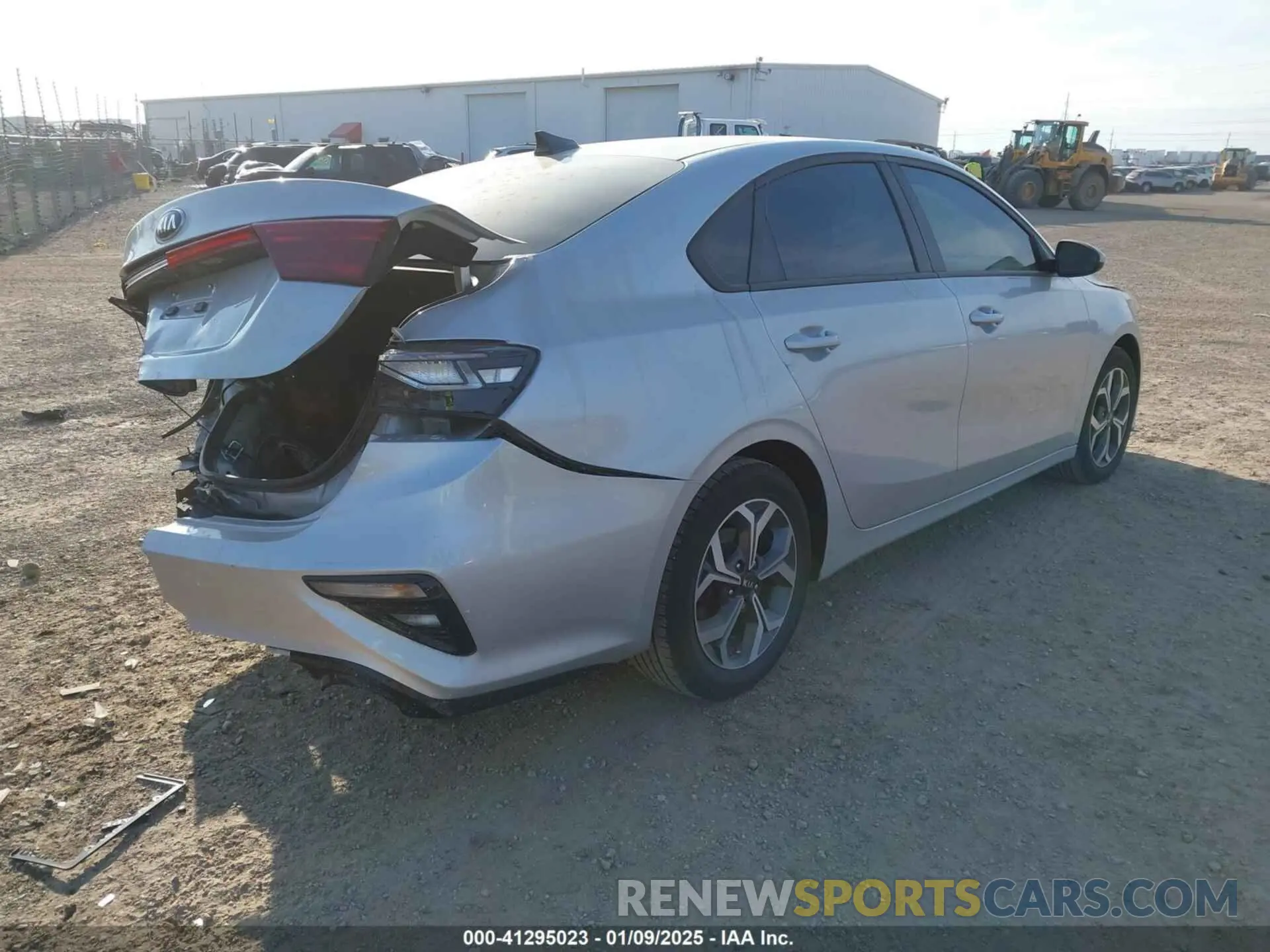 4 Фотография поврежденного автомобиля 3KPF24AD5KE060296 KIA FORTE 2019