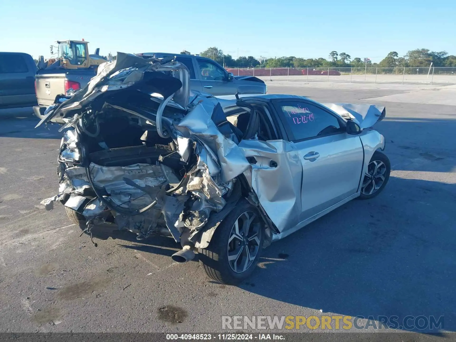 4 Фотография поврежденного автомобиля 3KPF24AD5KE072206 KIA FORTE 2019
