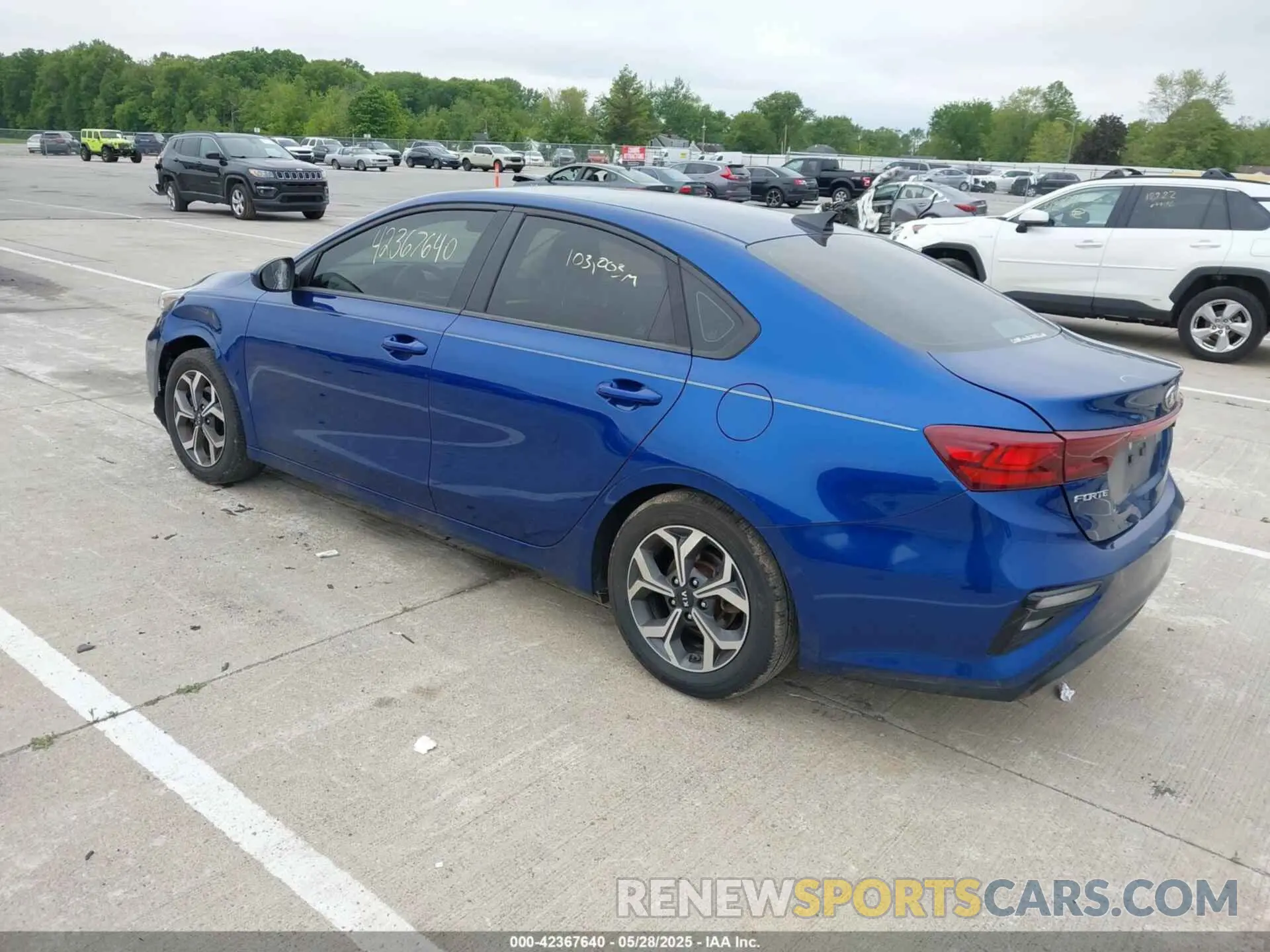 3 Photograph of a damaged car 3KPF24AD5KE086123 KIA FORTE 2019
