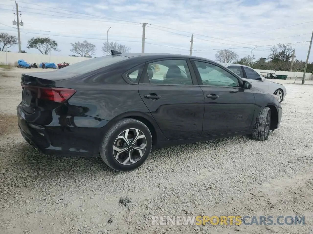 3 Photograph of a damaged car 3KPF24AD6KE006618 KIA FORTE 2019