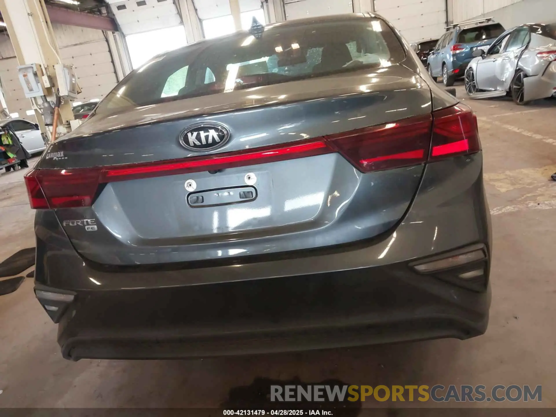 17 Фотография поврежденного автомобиля 3KPF24AD6KE011642 KIA FORTE 2019