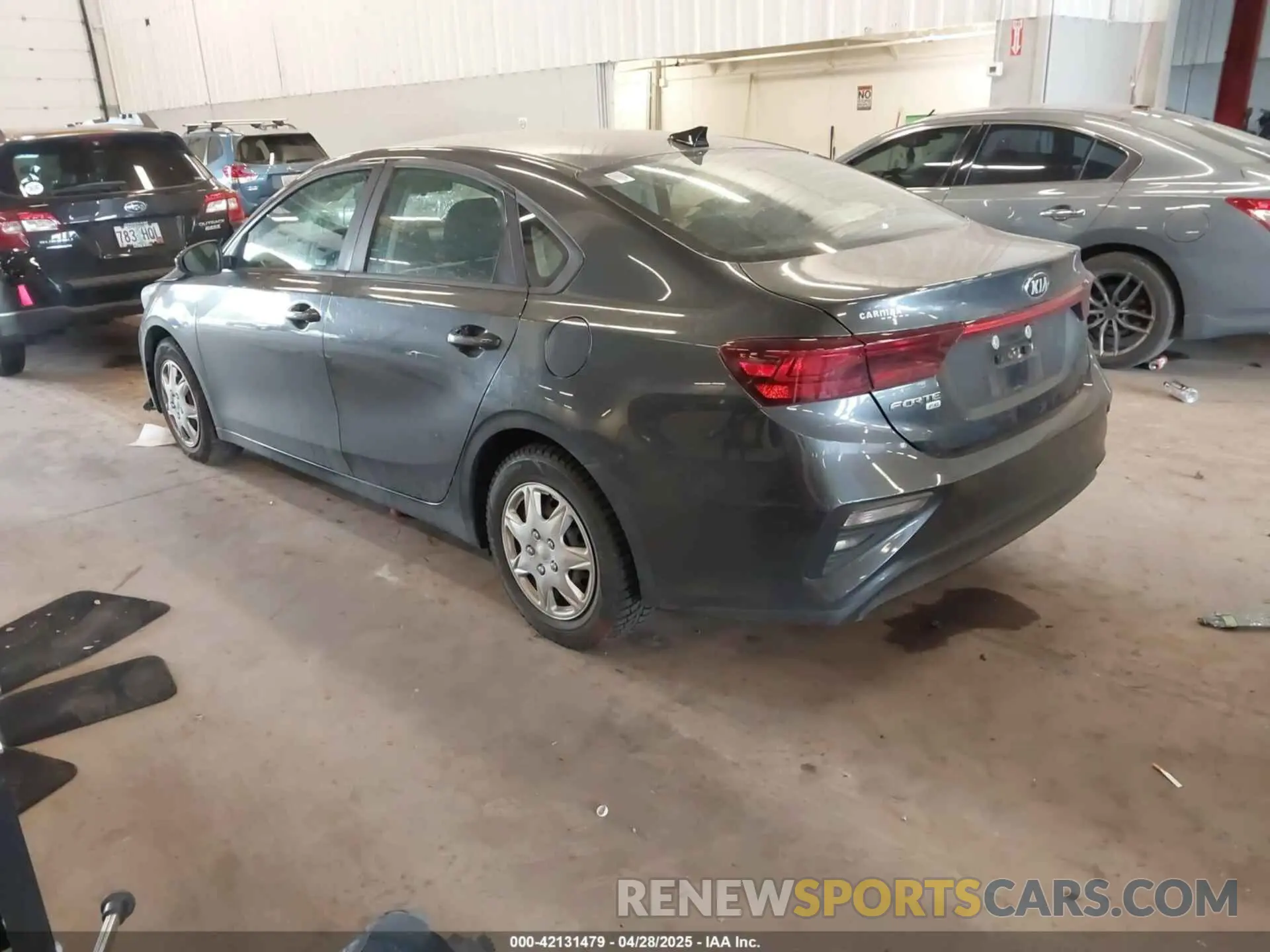 3 Фотография поврежденного автомобиля 3KPF24AD6KE011642 KIA FORTE 2019