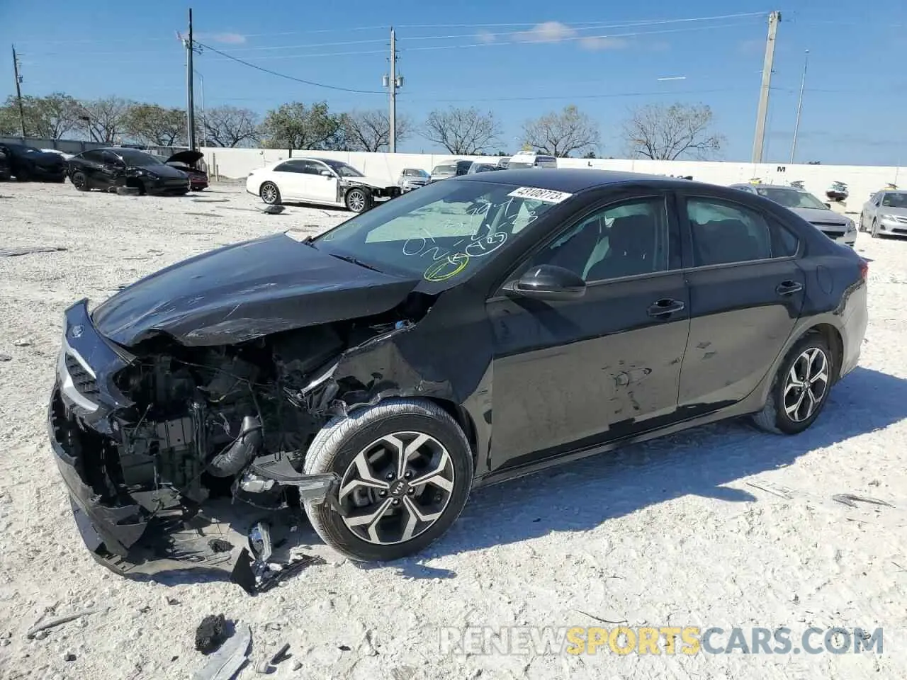 1 Photograph of a damaged car 3KPF24AD6KE013794 KIA FORTE 2019