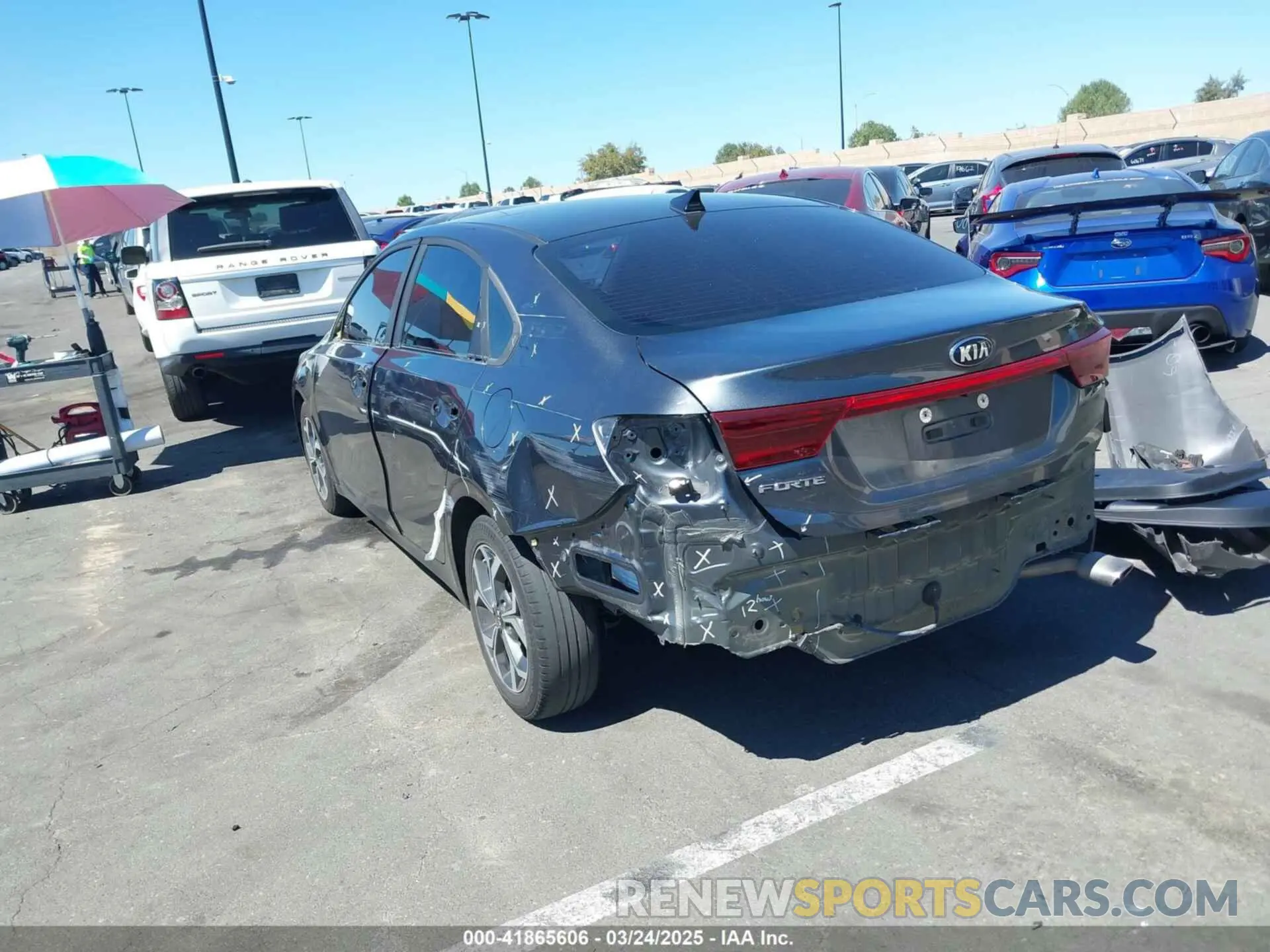 15 Photograph of a damaged car 3KPF24AD6KE036721 KIA FORTE 2019