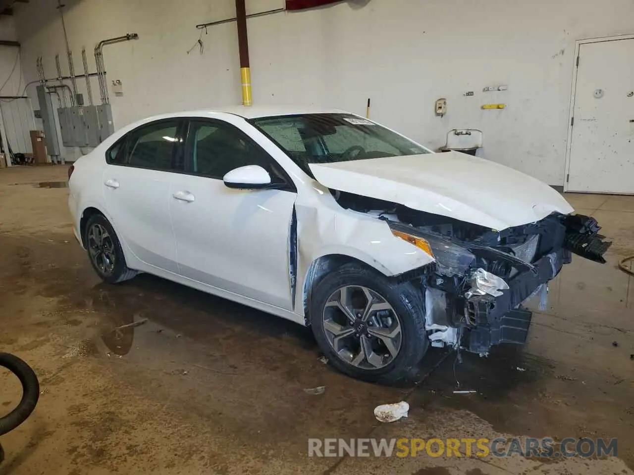 4 Photograph of a damaged car 3KPF24AD6KE067242 KIA FORTE 2019