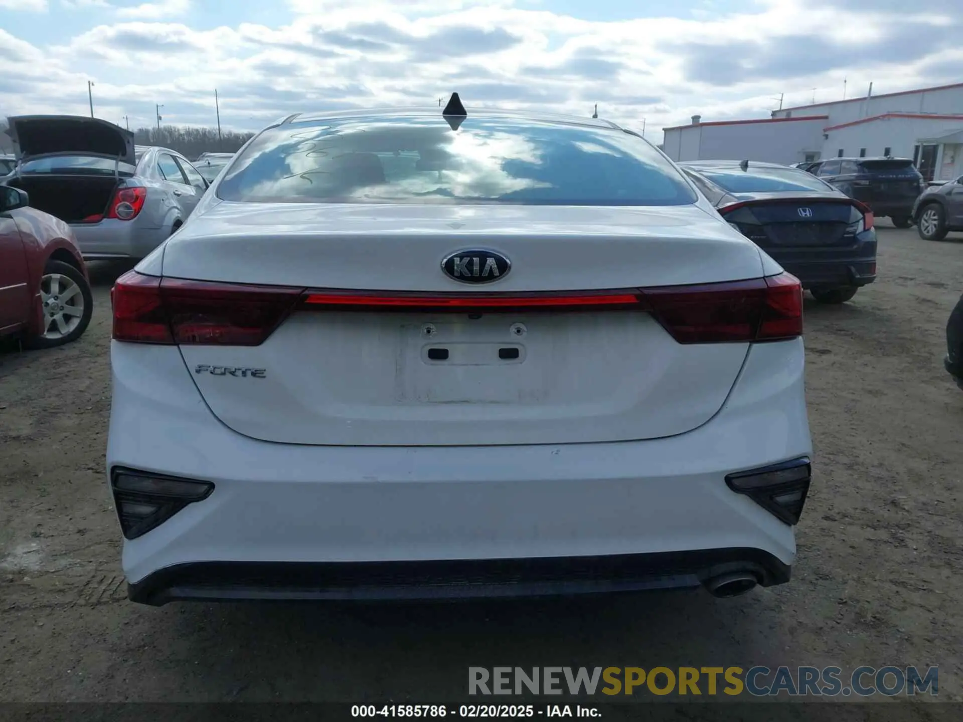 16 Фотография поврежденного автомобиля 3KPF24AD6KE108551 KIA FORTE 2019