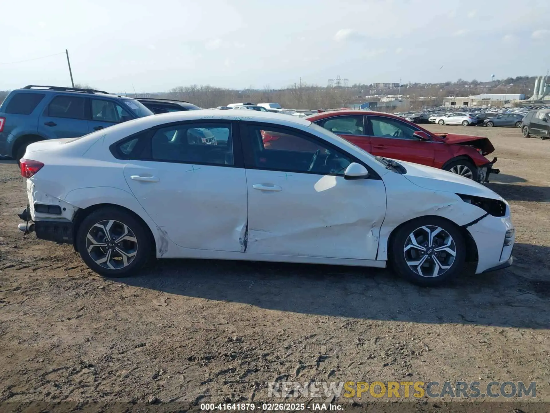 14 Фотография поврежденного автомобиля 3KPF24AD6KE111207 KIA FORTE 2019