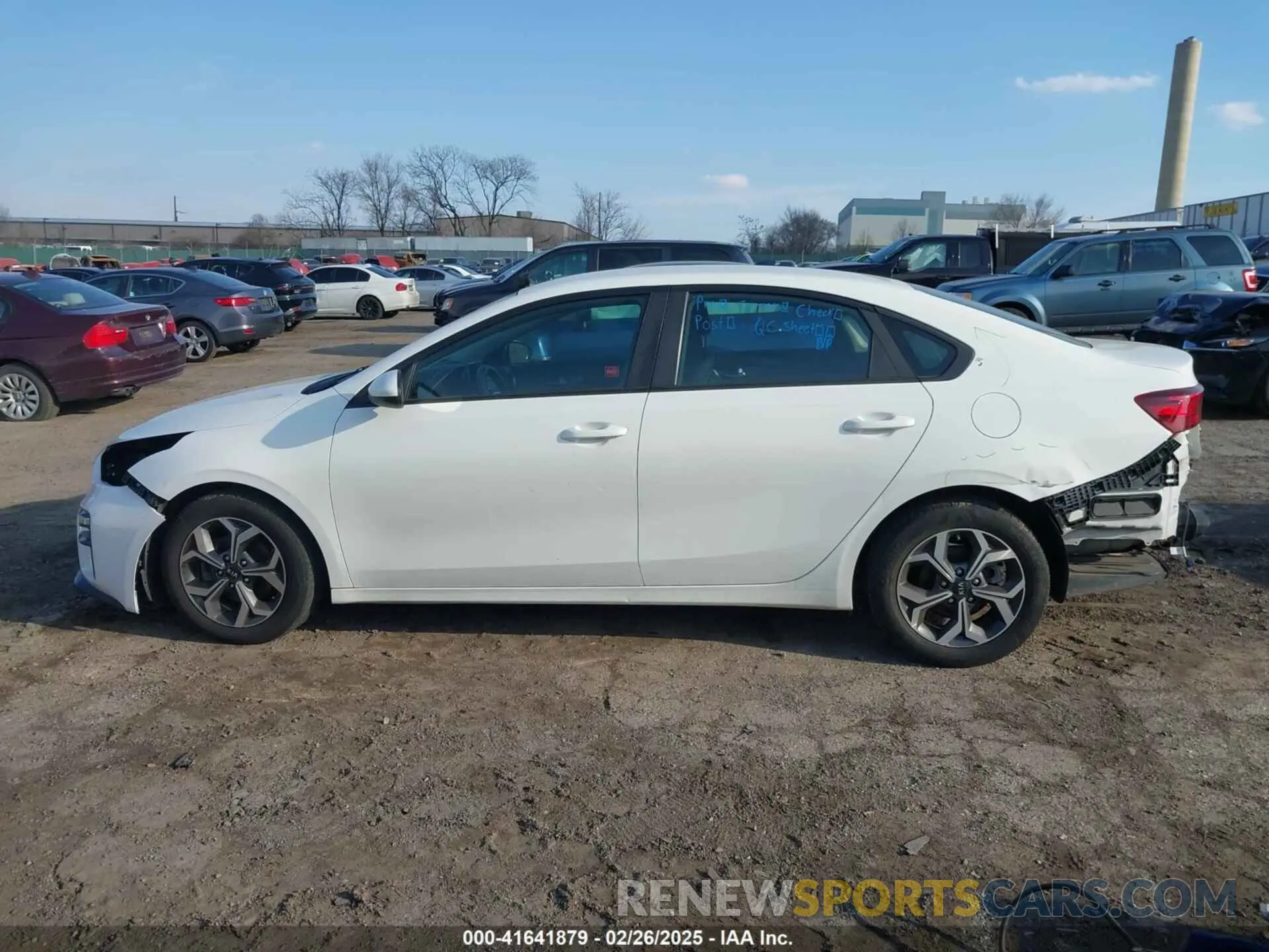15 Фотография поврежденного автомобиля 3KPF24AD6KE111207 KIA FORTE 2019