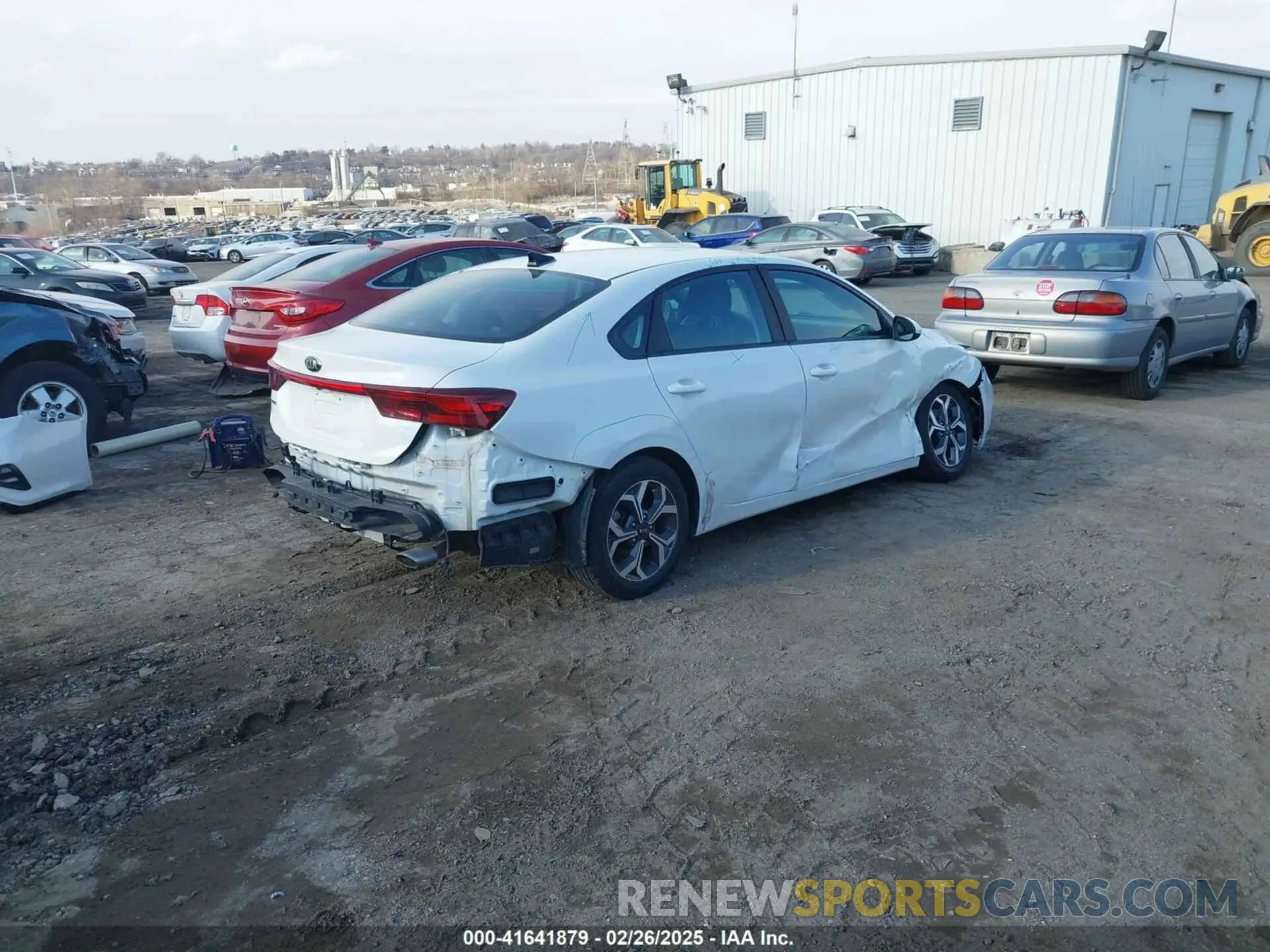 4 Фотография поврежденного автомобиля 3KPF24AD6KE111207 KIA FORTE 2019