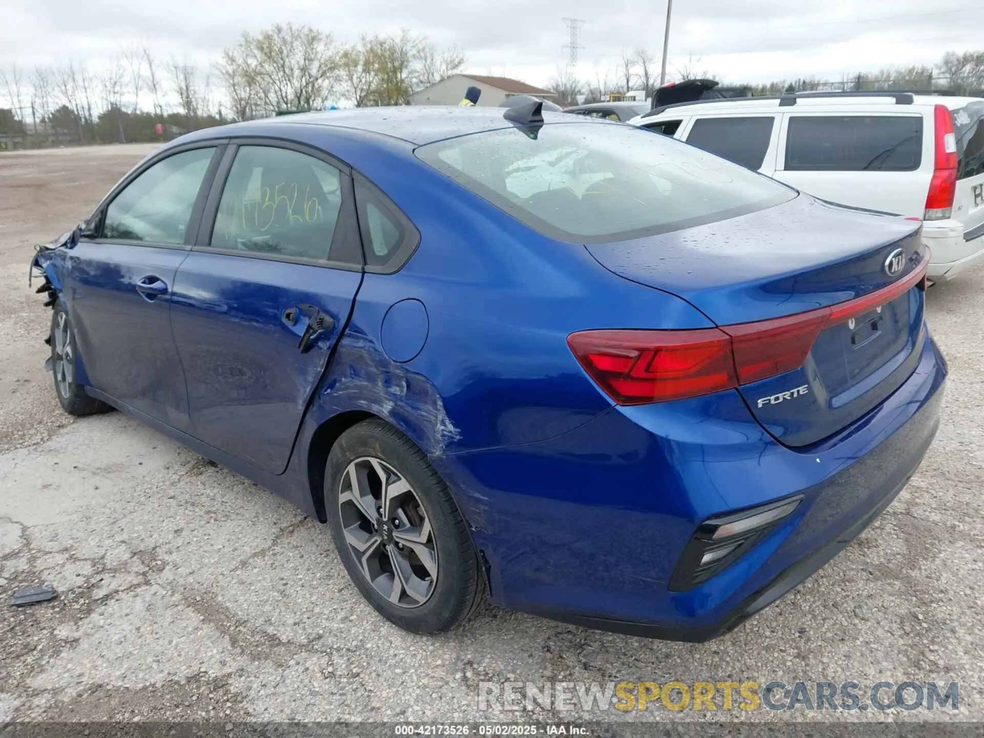 3 Photograph of a damaged car 3KPF24AD6KE114656 KIA FORTE 2019