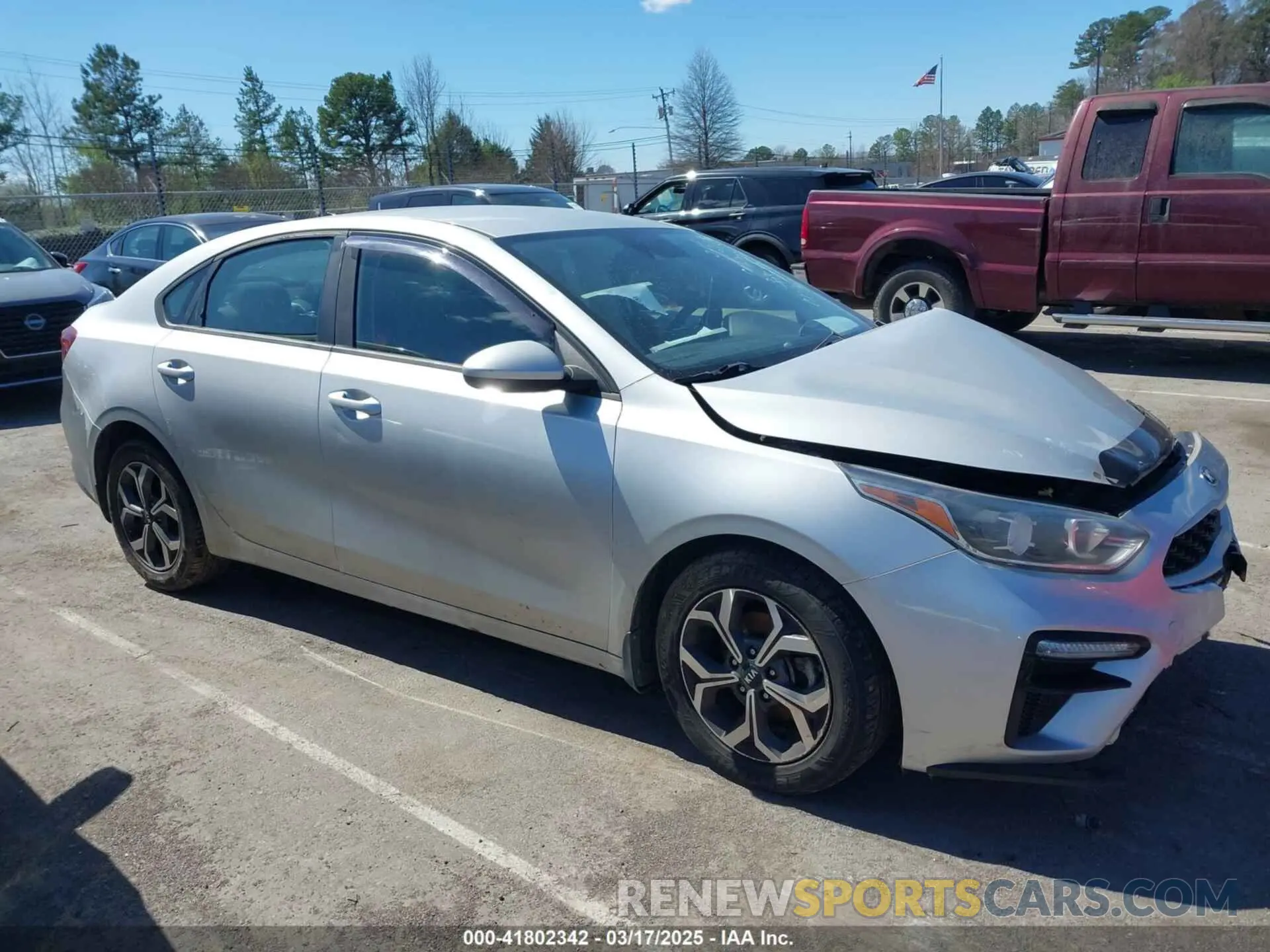 13 Photograph of a damaged car 3KPF24AD7KE016977 KIA FORTE 2019