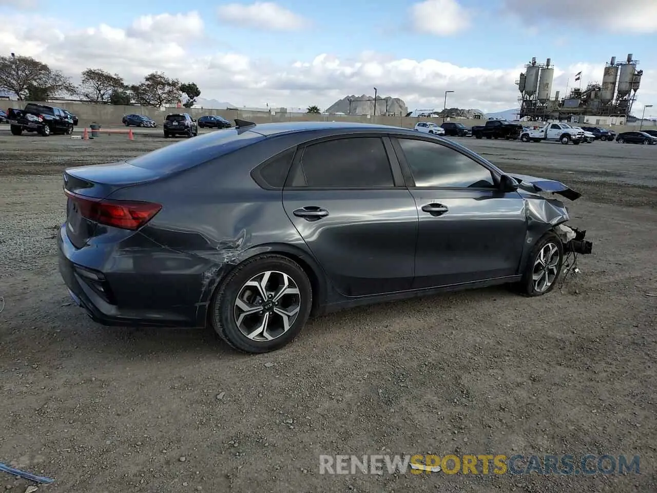 3 Фотография поврежденного автомобиля 3KPF24AD7KE035884 KIA FORTE 2019