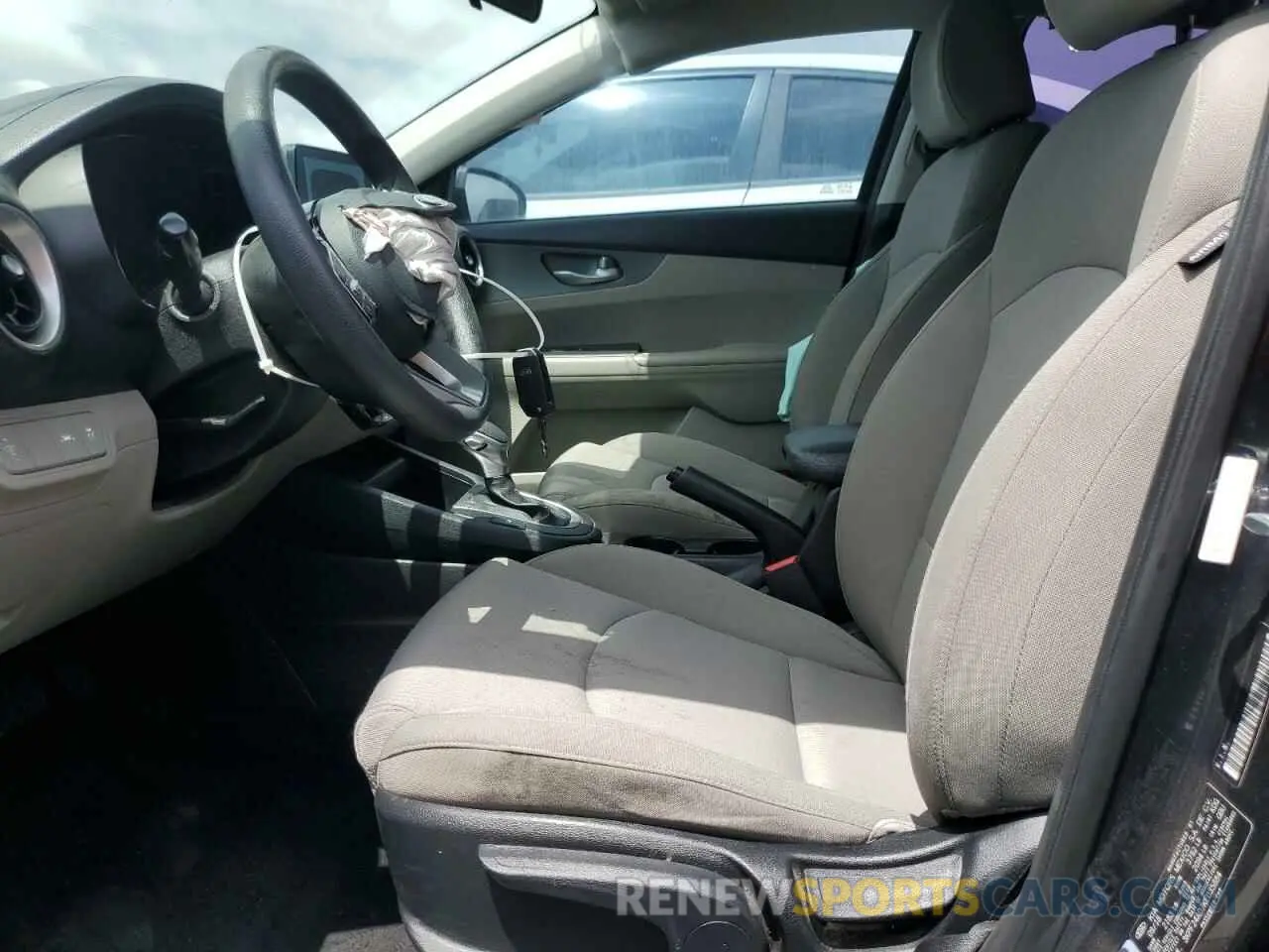 7 Фотография поврежденного автомобиля 3KPF24AD7KE035884 KIA FORTE 2019