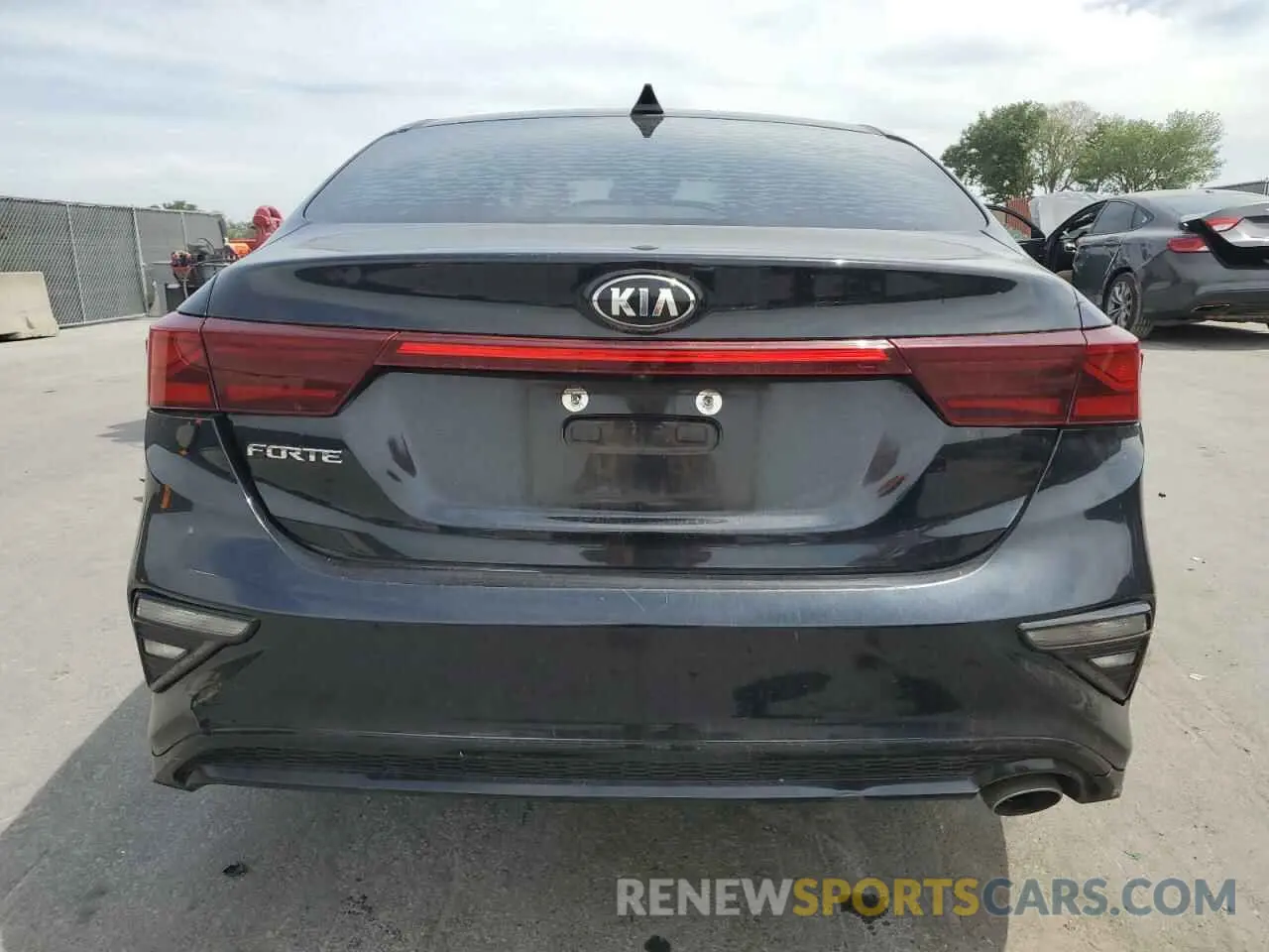 6 Photograph of a damaged car 3KPF24AD7KE044116 KIA FORTE 2019