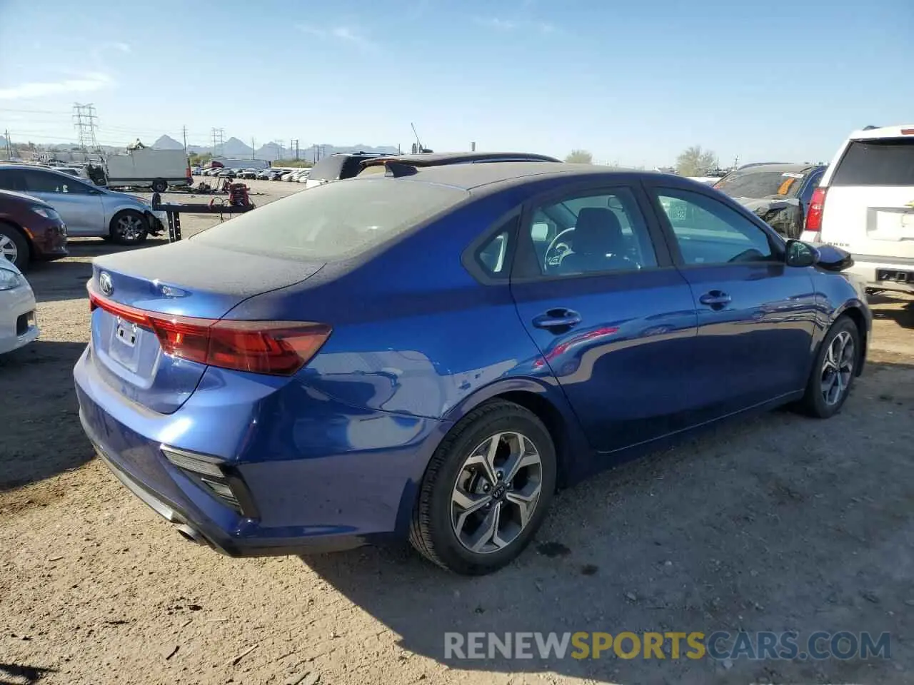 3 Фотография поврежденного автомобиля 3KPF24AD7KE059909 KIA FORTE 2019