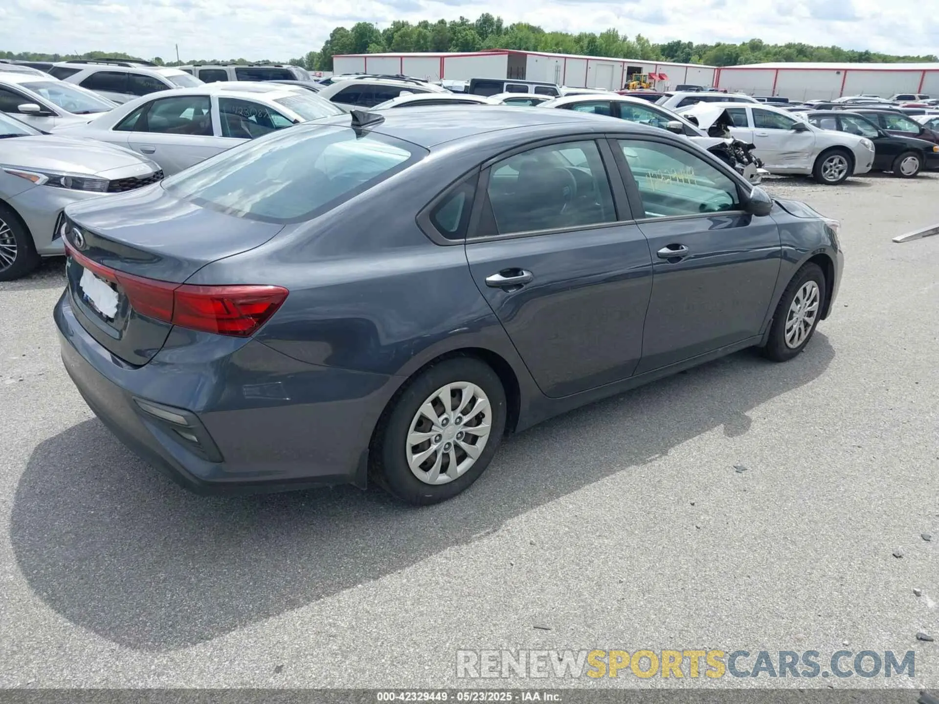 4 Photograph of a damaged car 3KPF24AD7KE062289 KIA FORTE 2019