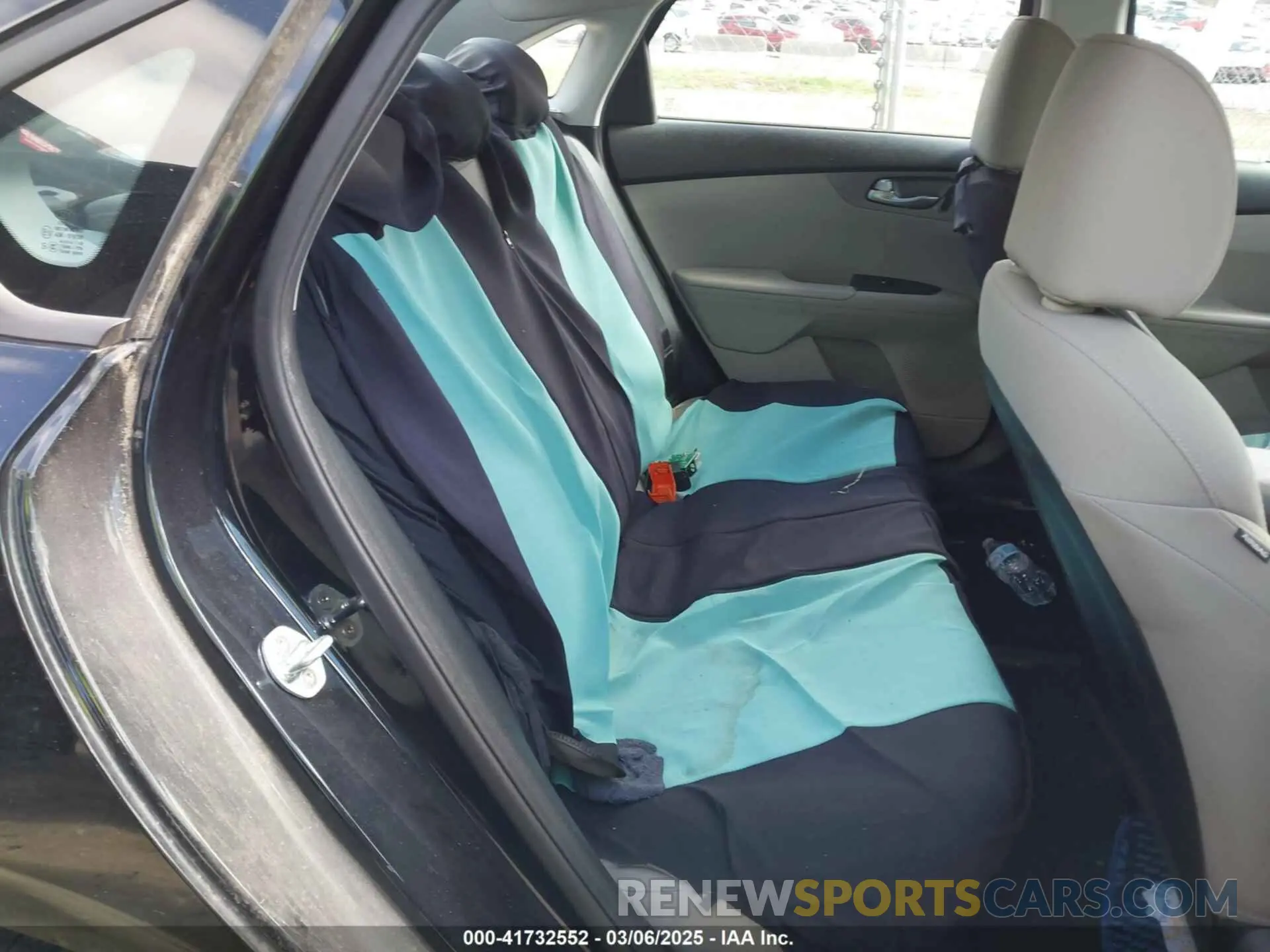 8 Photograph of a damaged car 3KPF24AD7KE066312 KIA FORTE 2019