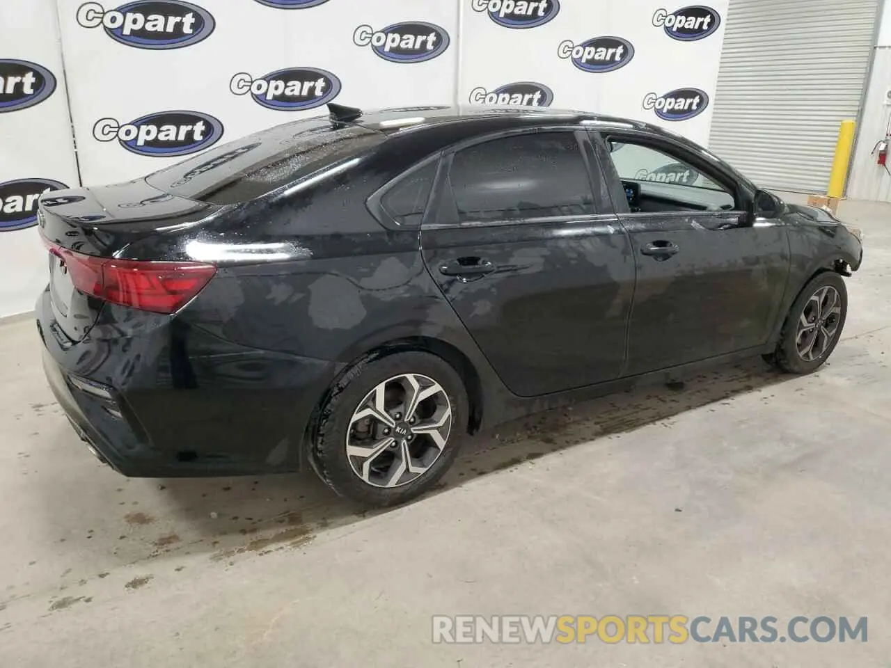 3 Фотография поврежденного автомобиля 3KPF24AD7KE136939 KIA FORTE 2019