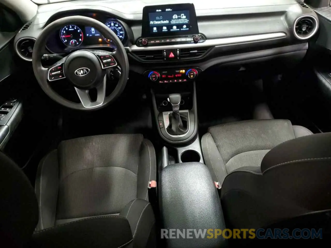8 Фотография поврежденного автомобиля 3KPF24AD7KE136939 KIA FORTE 2019