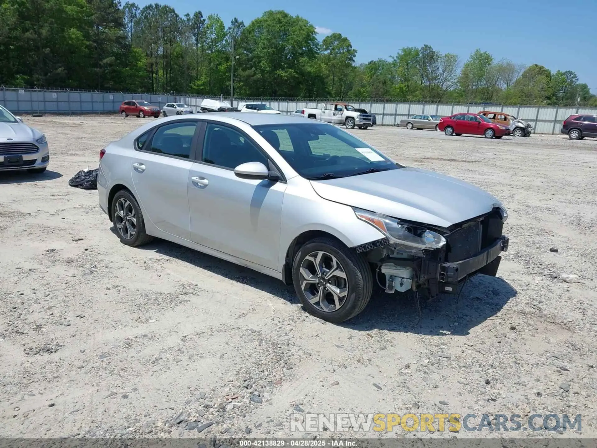 1 Photograph of a damaged car 3KPF24AD8KE024487 KIA FORTE 2019