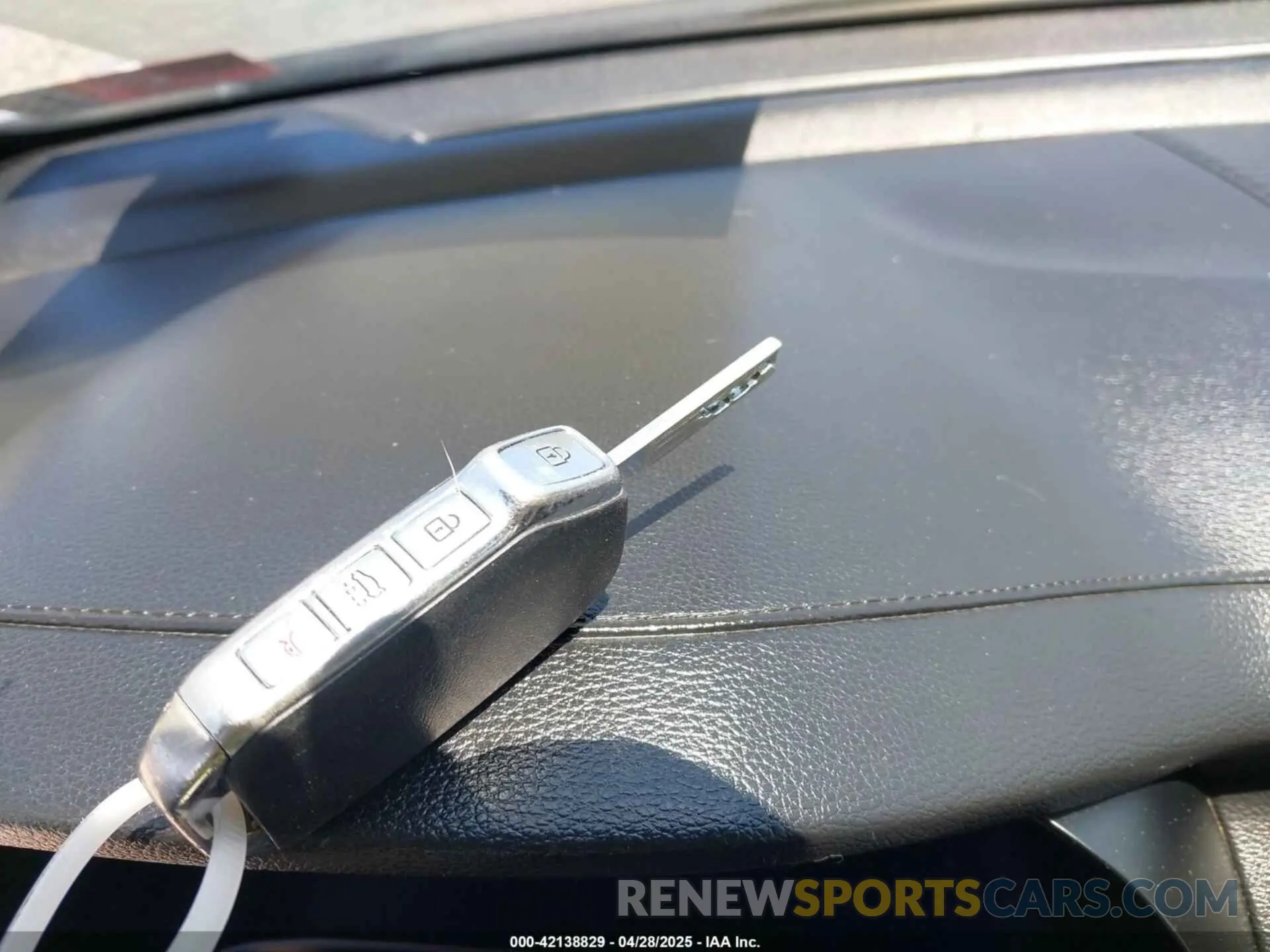 11 Photograph of a damaged car 3KPF24AD8KE024487 KIA FORTE 2019