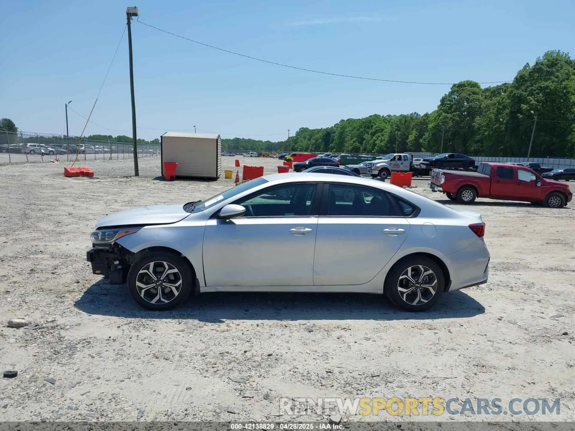 15 Photograph of a damaged car 3KPF24AD8KE024487 KIA FORTE 2019