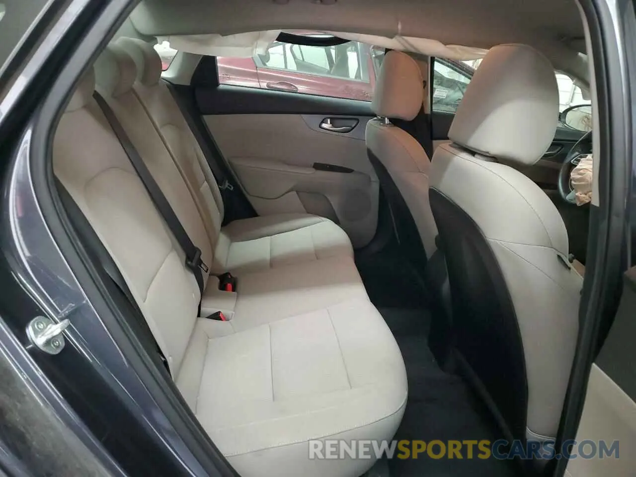 10 Photograph of a damaged car 3KPF24AD8KE029785 KIA FORTE 2019