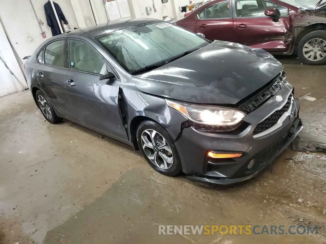 4 Photograph of a damaged car 3KPF24AD8KE029785 KIA FORTE 2019