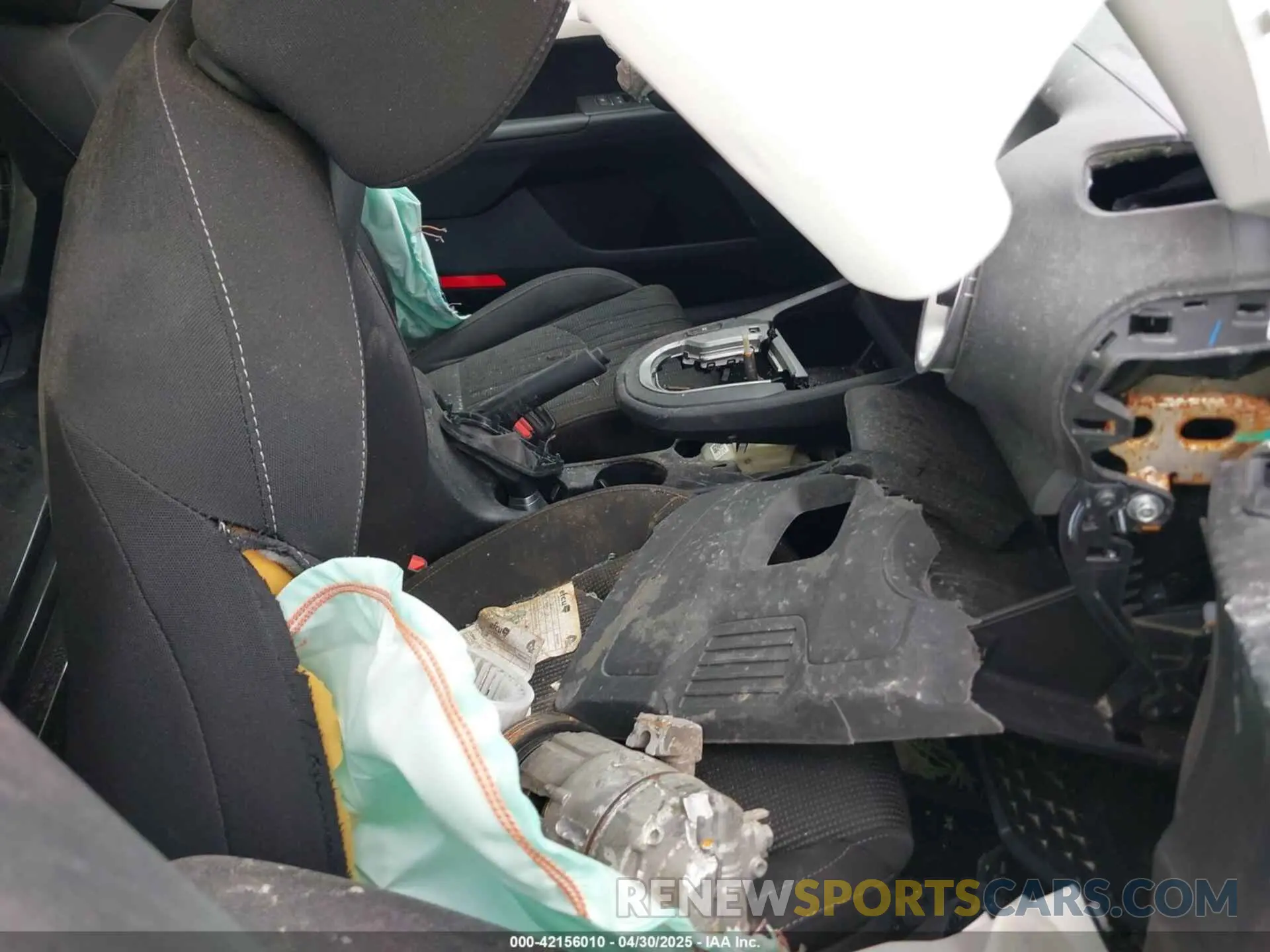 5 Photograph of a damaged car 3KPF24AD8KE032587 KIA FORTE 2019
