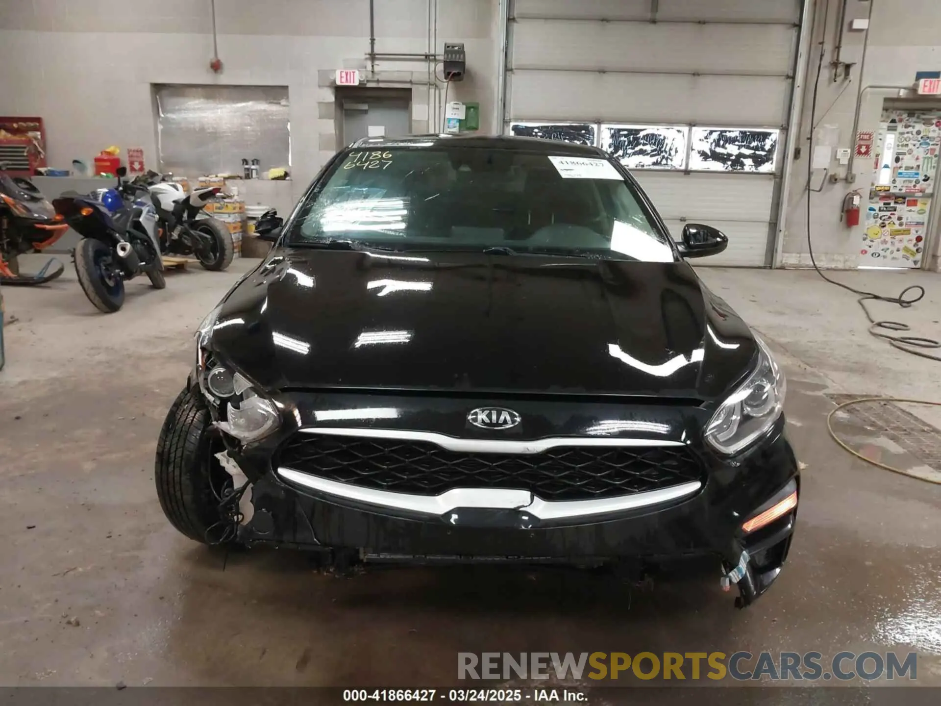 11 Photograph of a damaged car 3KPF24AD8KE051981 KIA FORTE 2019