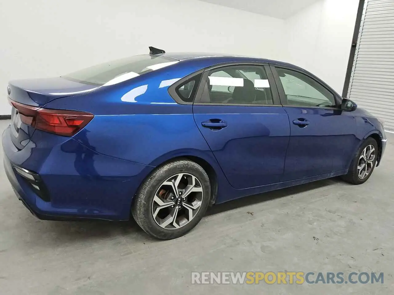 3 Photograph of a damaged car 3KPF24AD8KE072815 KIA FORTE 2019