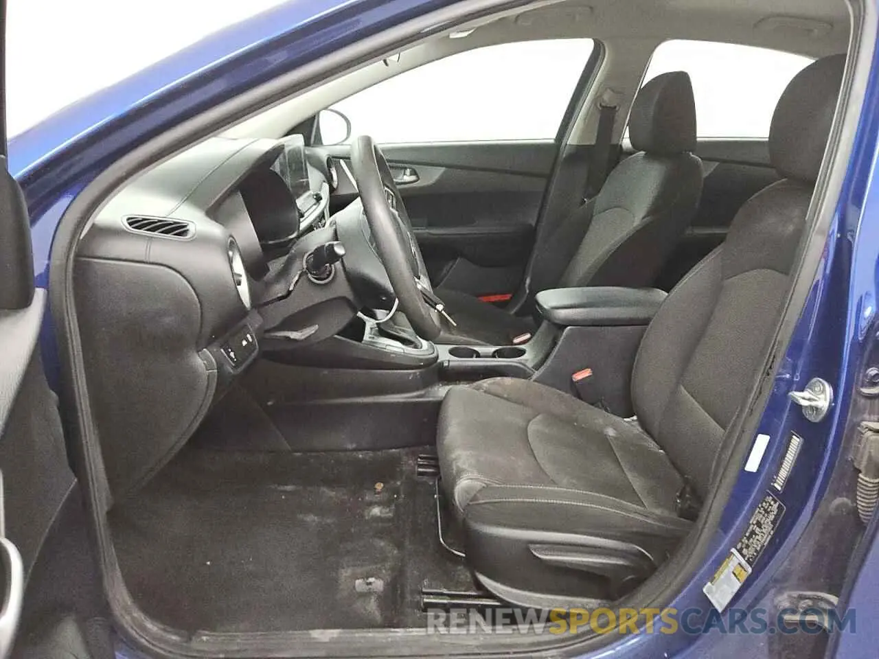 7 Photograph of a damaged car 3KPF24AD8KE072815 KIA FORTE 2019