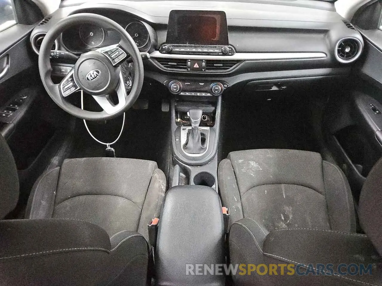 8 Photograph of a damaged car 3KPF24AD8KE072815 KIA FORTE 2019