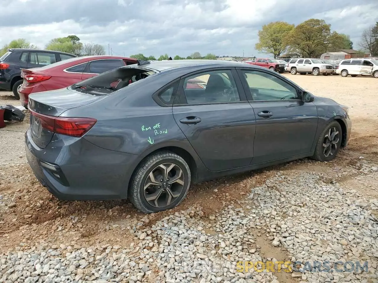 3 Photograph of a damaged car 3KPF24AD8KE086357 KIA FORTE 2019