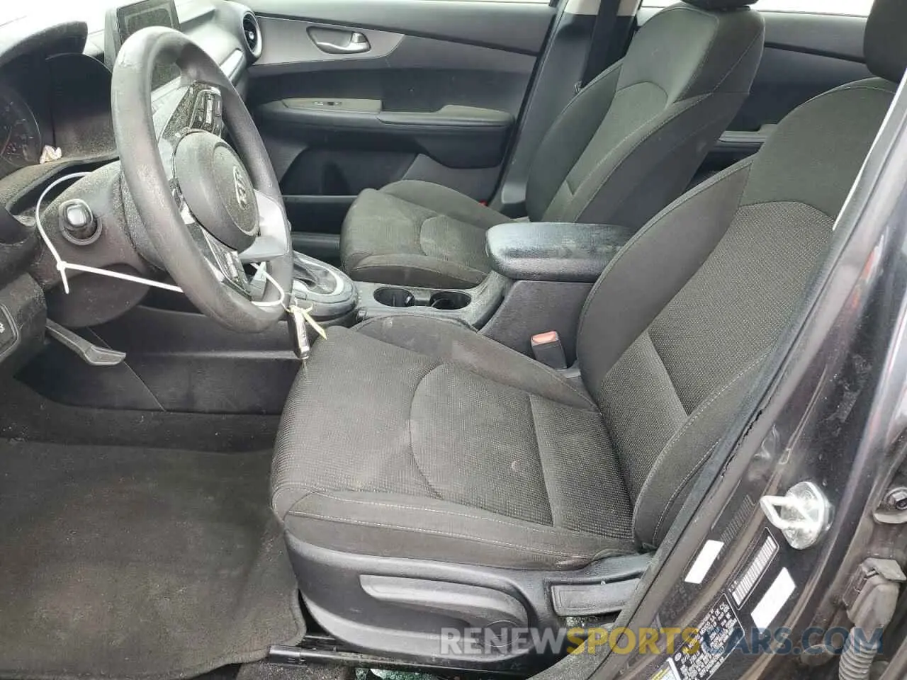 7 Photograph of a damaged car 3KPF24AD8KE086357 KIA FORTE 2019