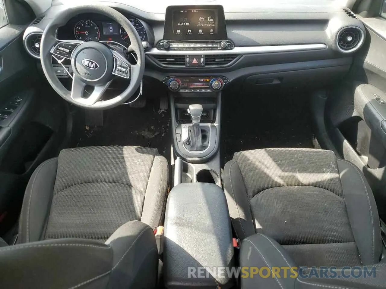 8 Photograph of a damaged car 3KPF24AD9KE008203 KIA FORTE 2019