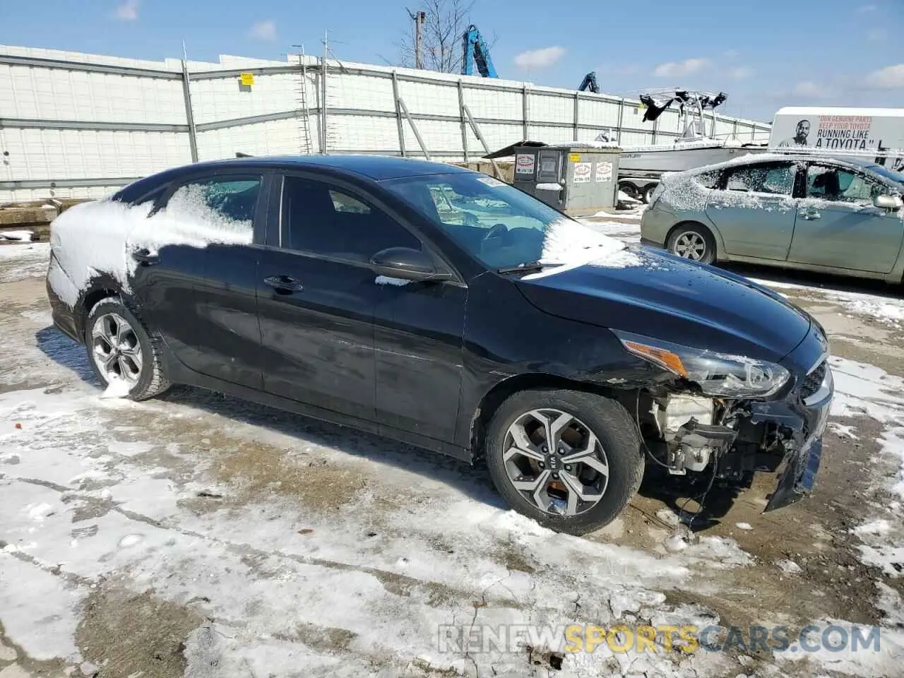 4 Photograph of a damaged car 3KPF24AD9KE008976 KIA FORTE 2019