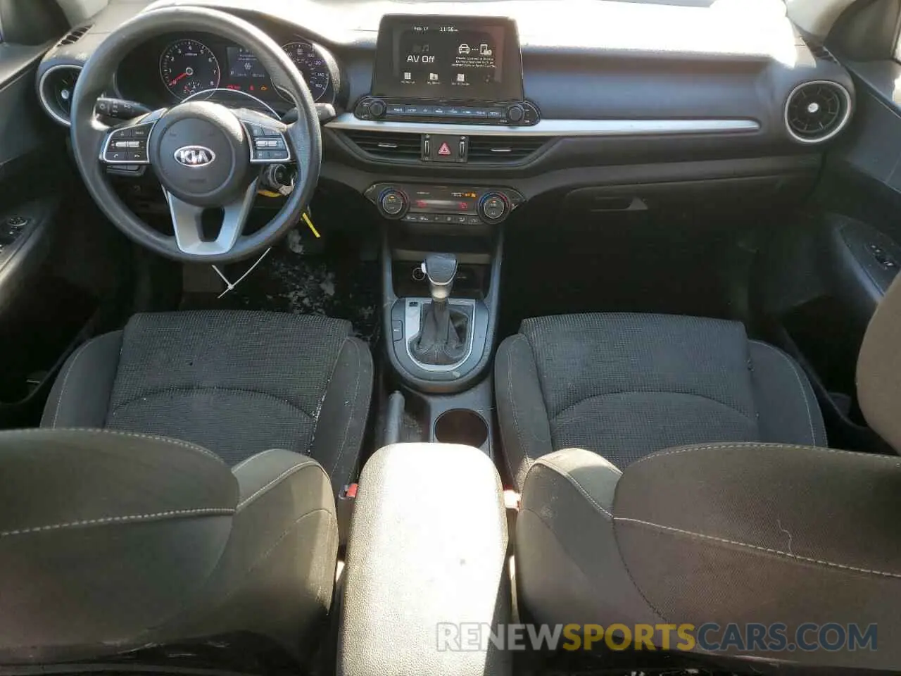 8 Photograph of a damaged car 3KPF24AD9KE008976 KIA FORTE 2019
