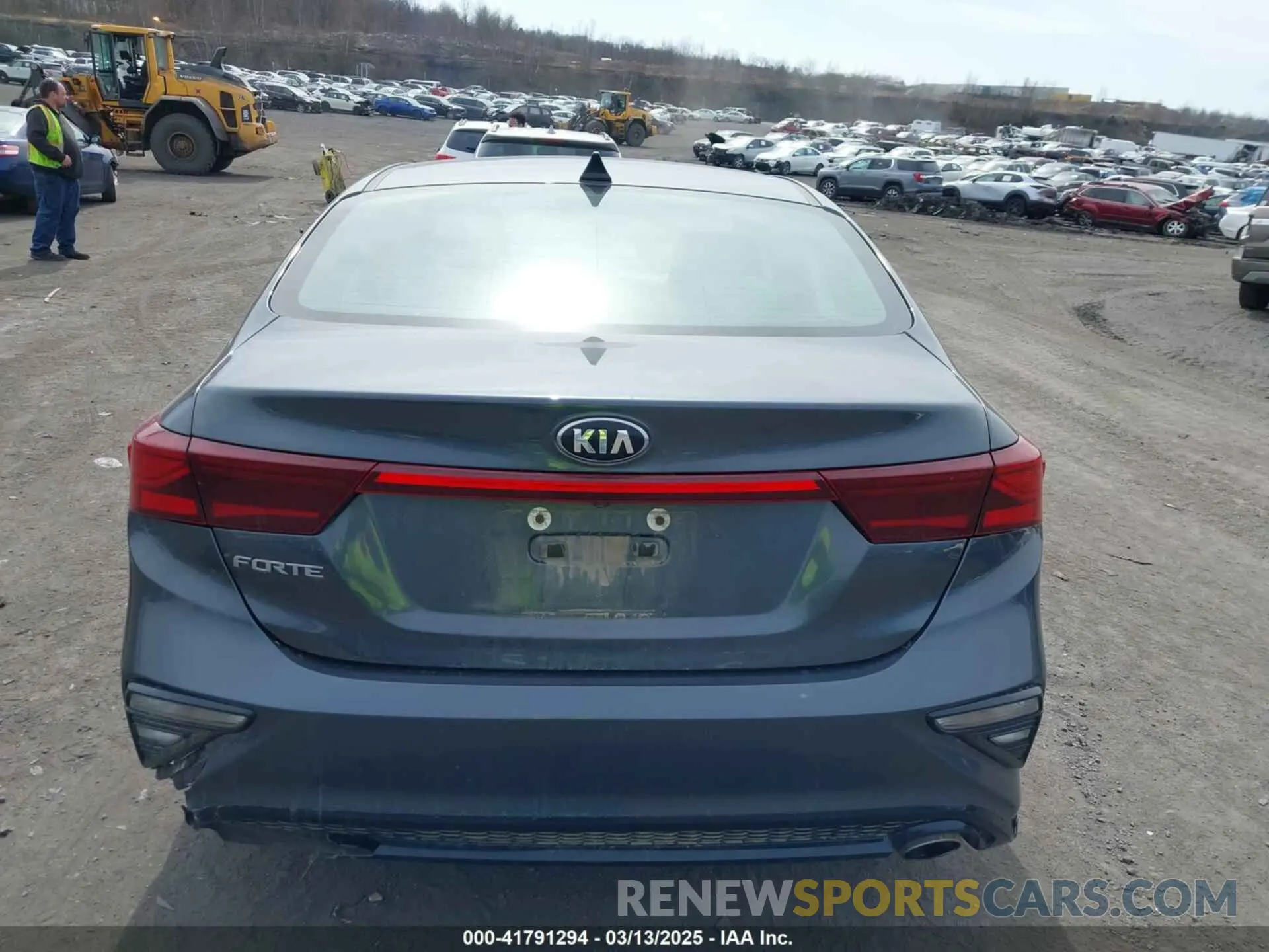 16 Фотография поврежденного автомобиля 3KPF24AD9KE033831 KIA FORTE 2019