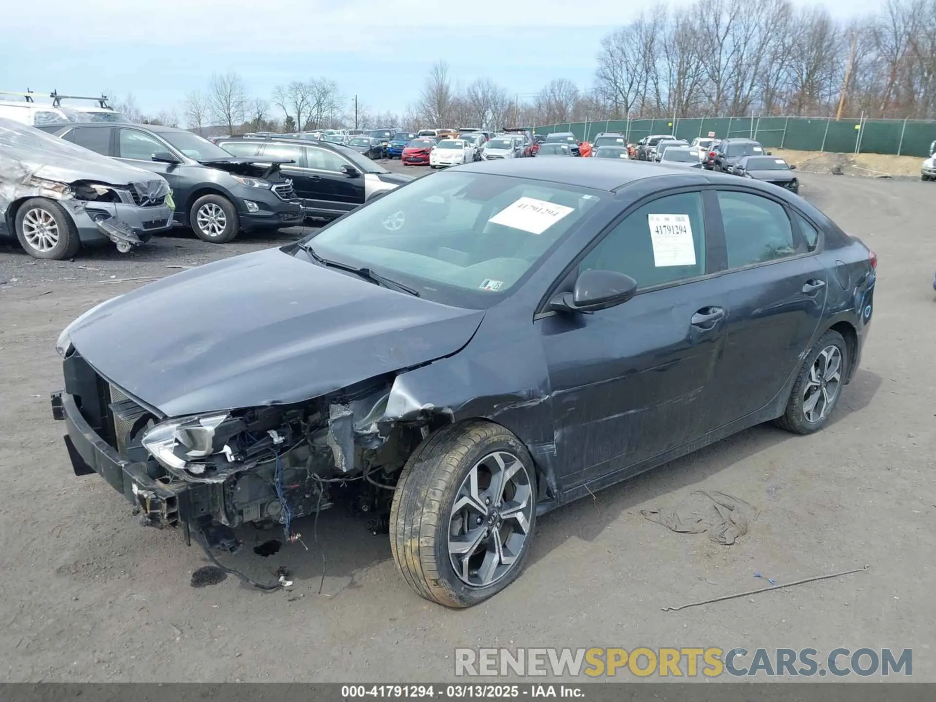 2 Фотография поврежденного автомобиля 3KPF24AD9KE033831 KIA FORTE 2019