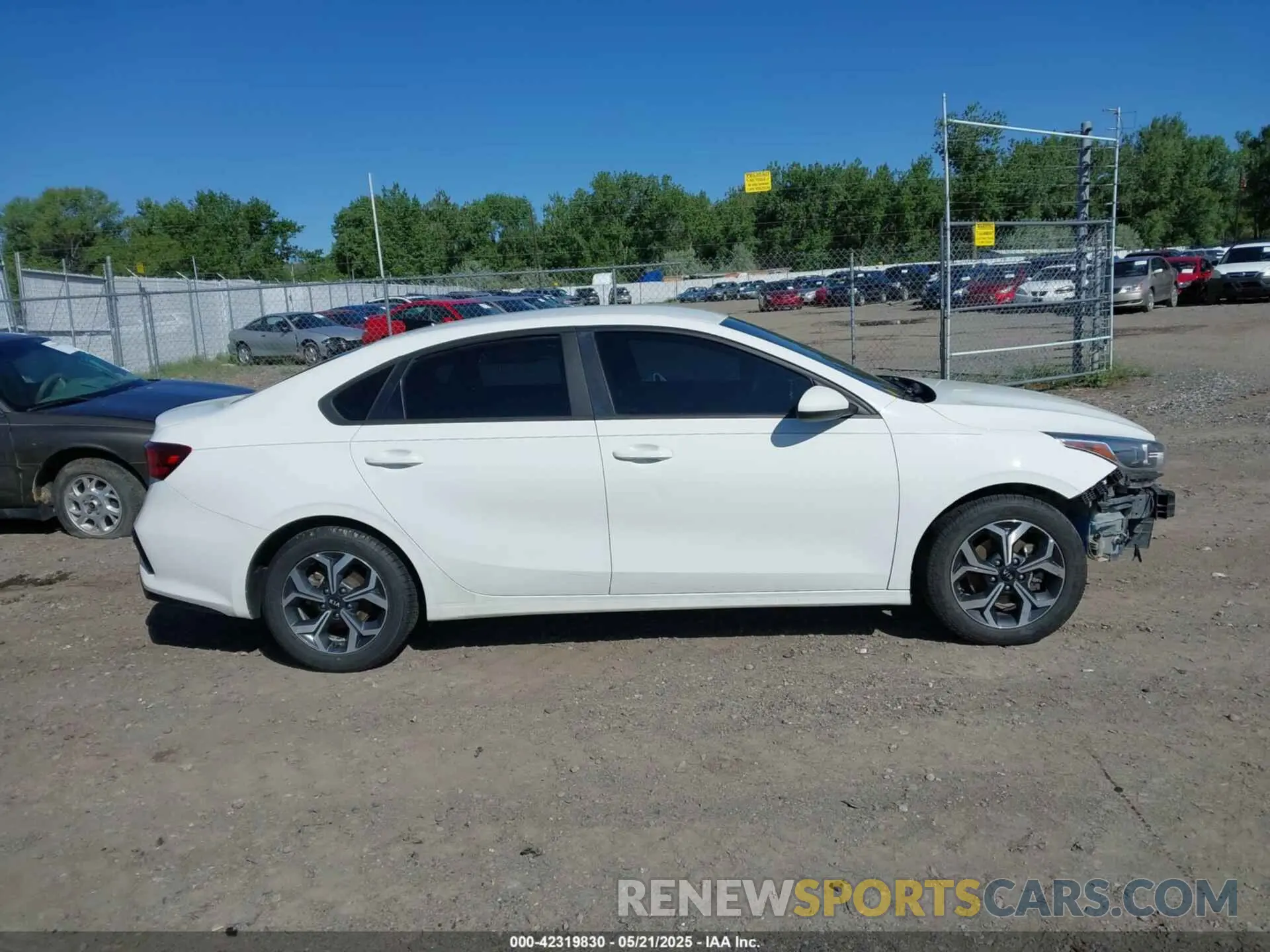 14 Фотография поврежденного автомобиля 3KPF24AD9KE037958 KIA FORTE 2019